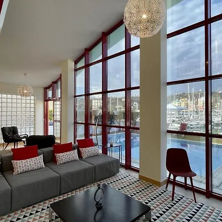 Villa Marina - Private Pool - 10 Pax -