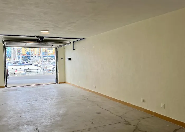 Marina By Check-in Portugal * 阿尔布费拉